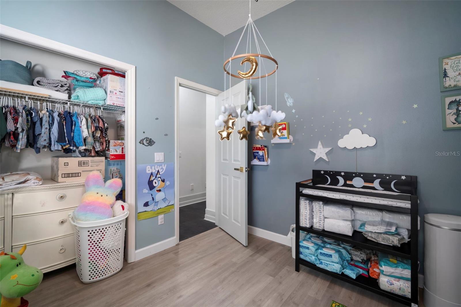 424 SUMMIT CHASE DR — photo 36