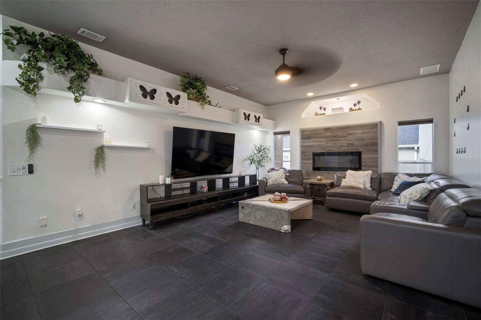 424 SUMMIT CHASE DR — photo 24