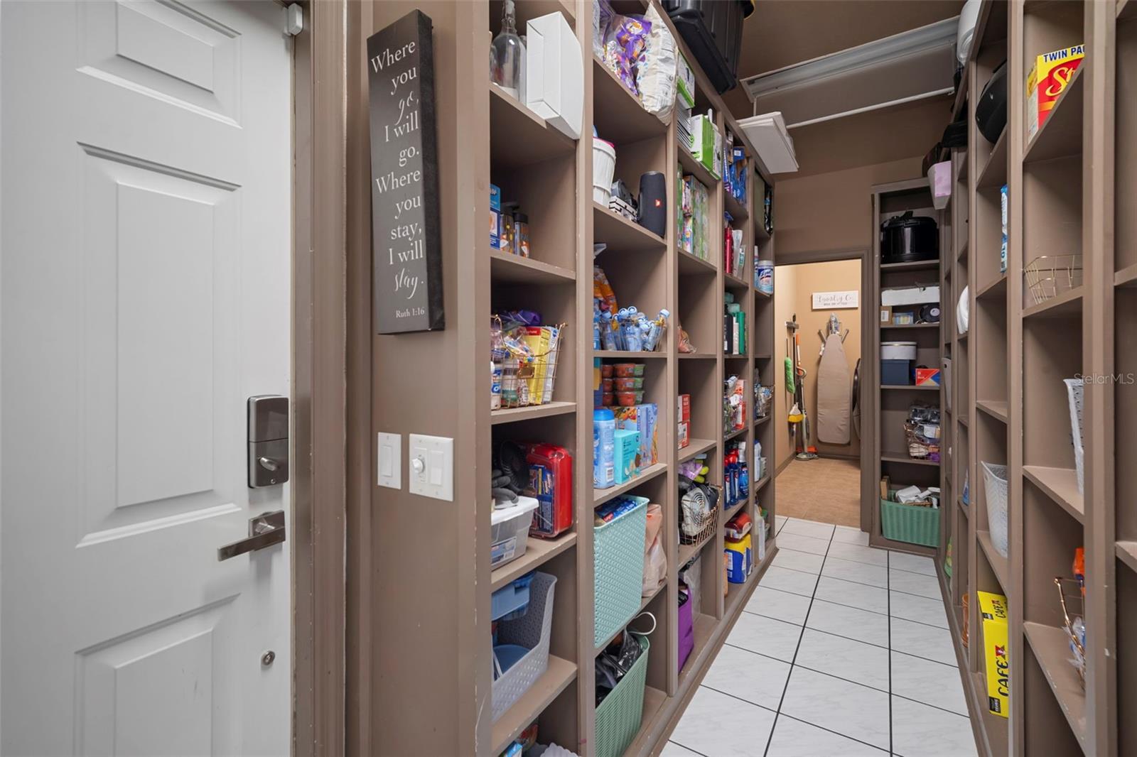 424 SUMMIT CHASE DR — photo 46