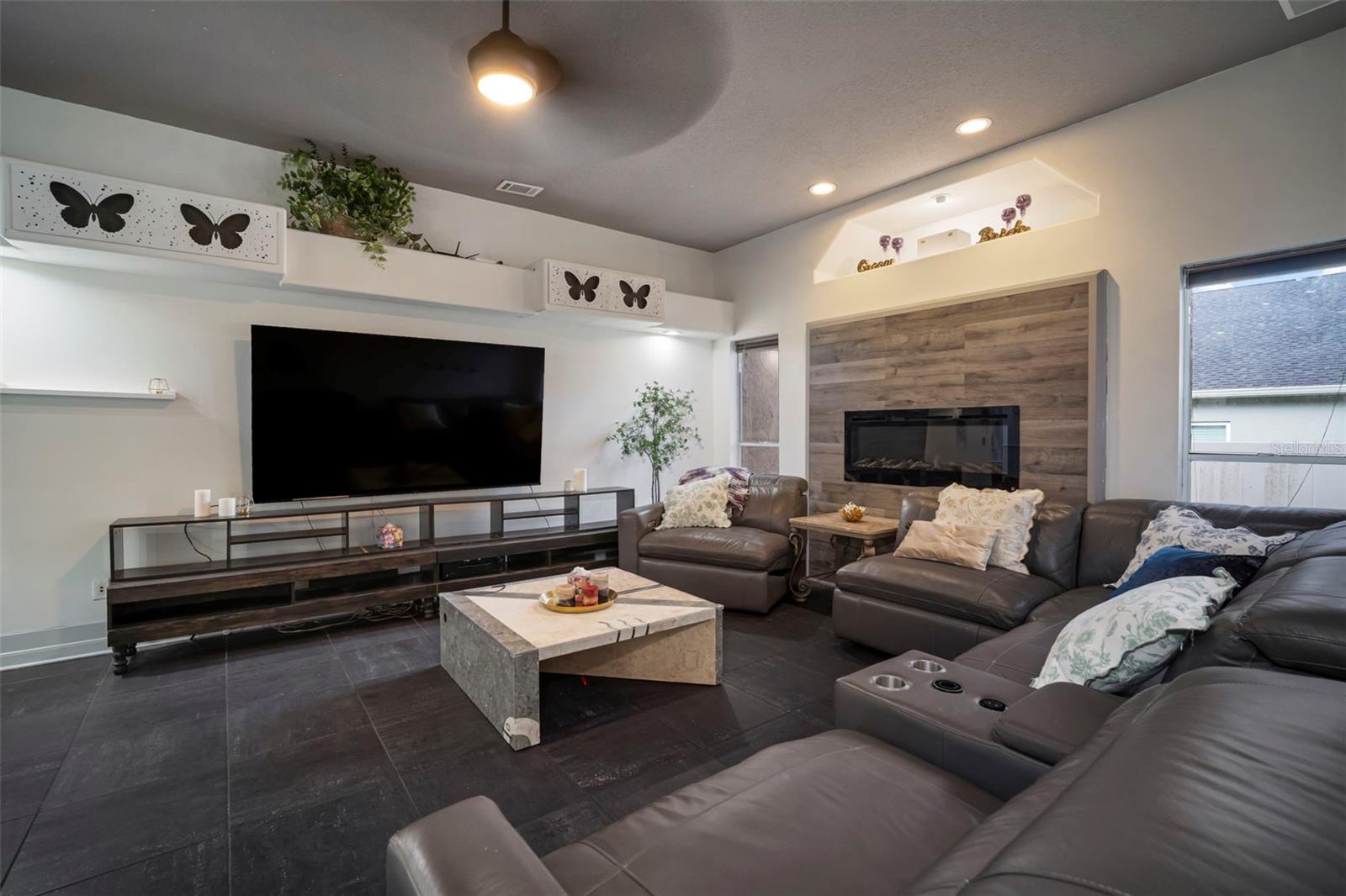 424 SUMMIT CHASE DR — photo 23