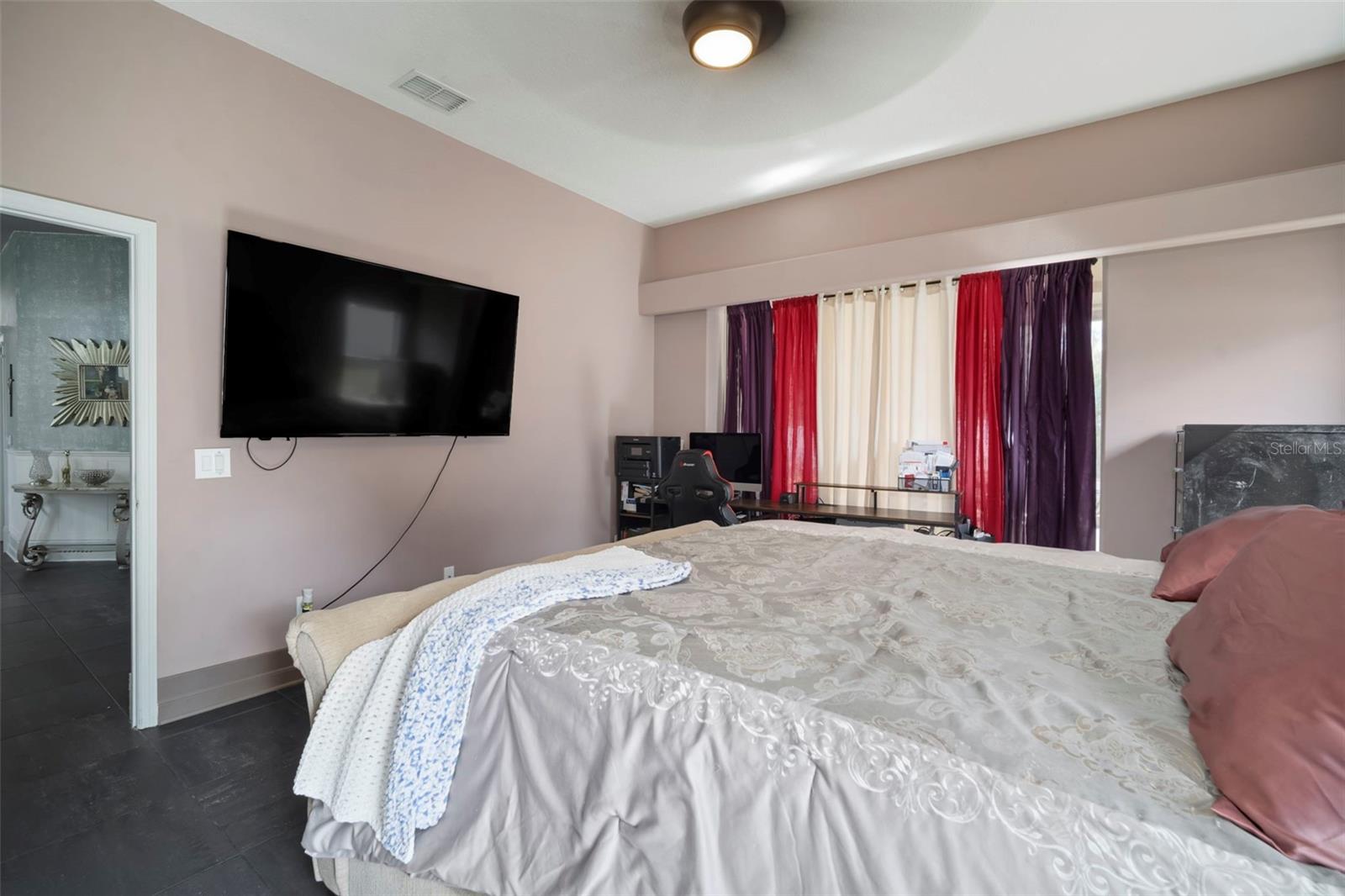 424 SUMMIT CHASE DR — photo 32