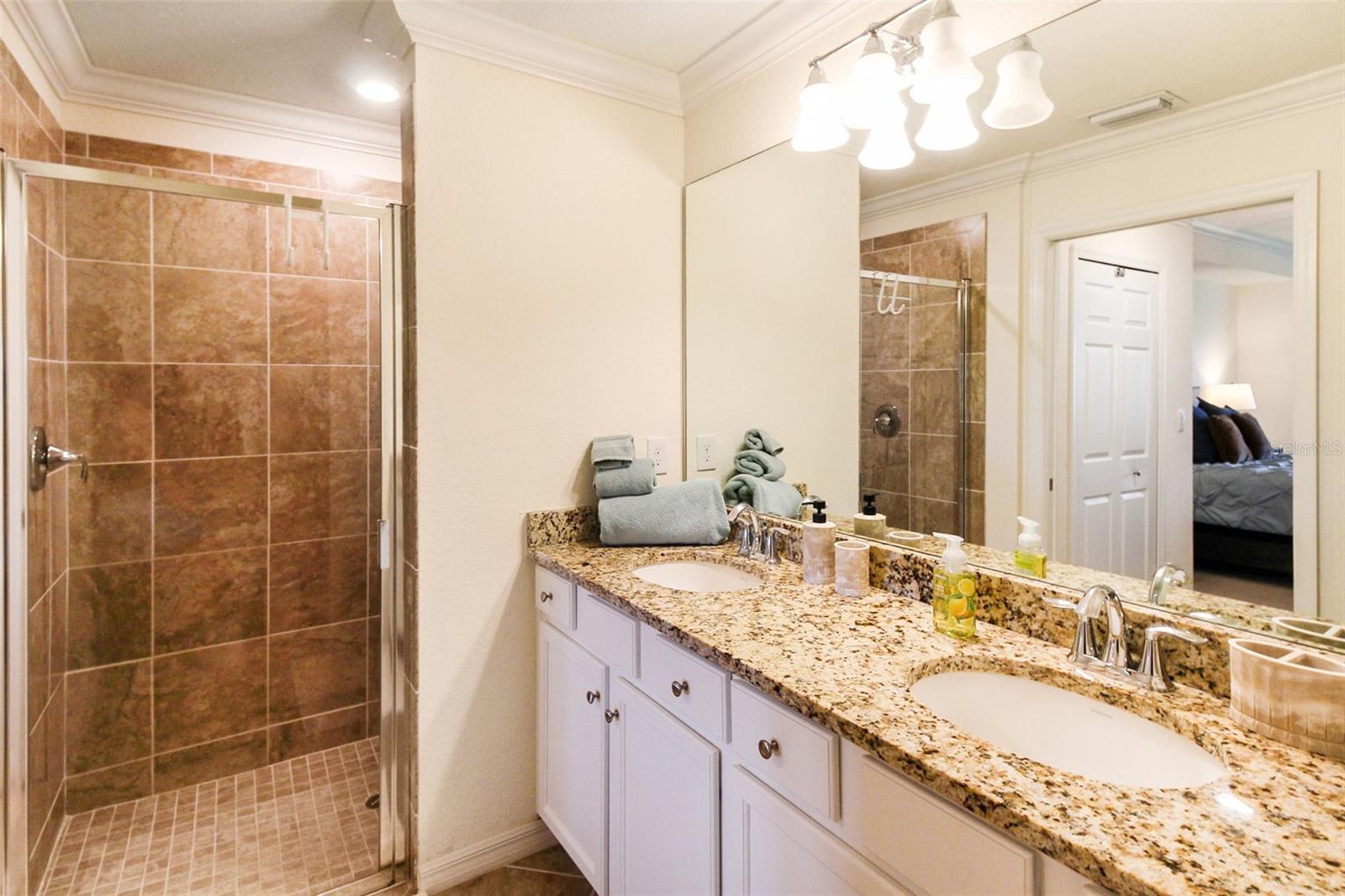5517 PALMER CIR #105 — photo 42