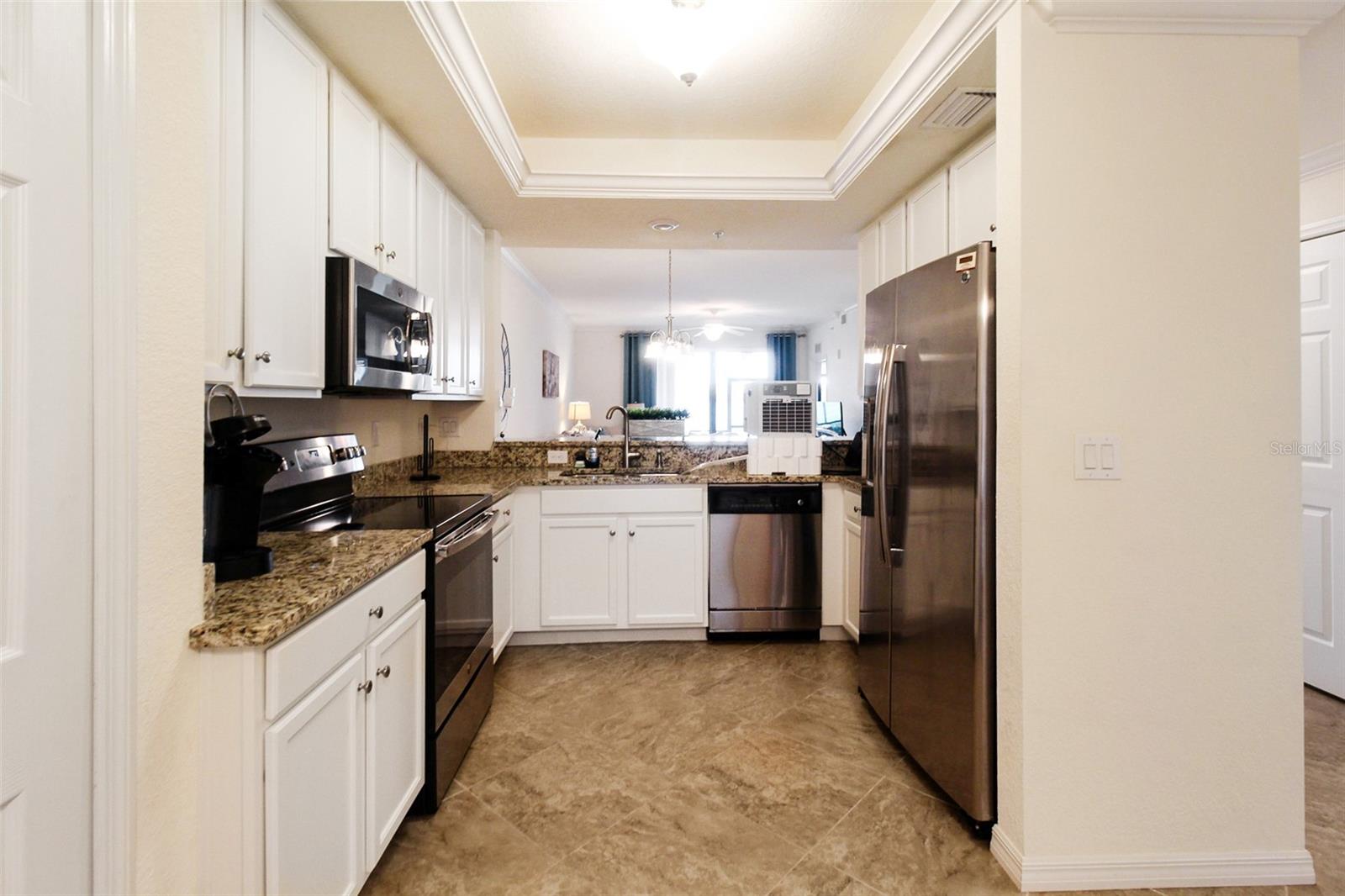 5517 PALMER CIR #105 — photo 9
