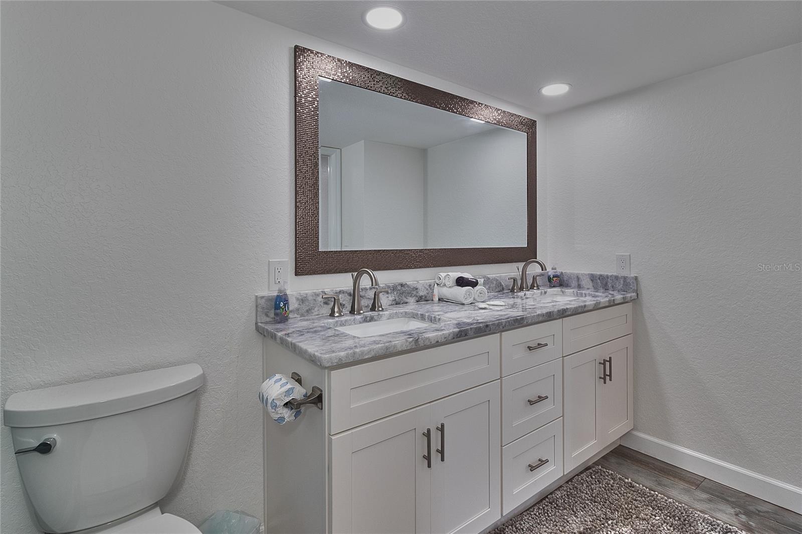18400 GULF BLVD #1206 — photo 39