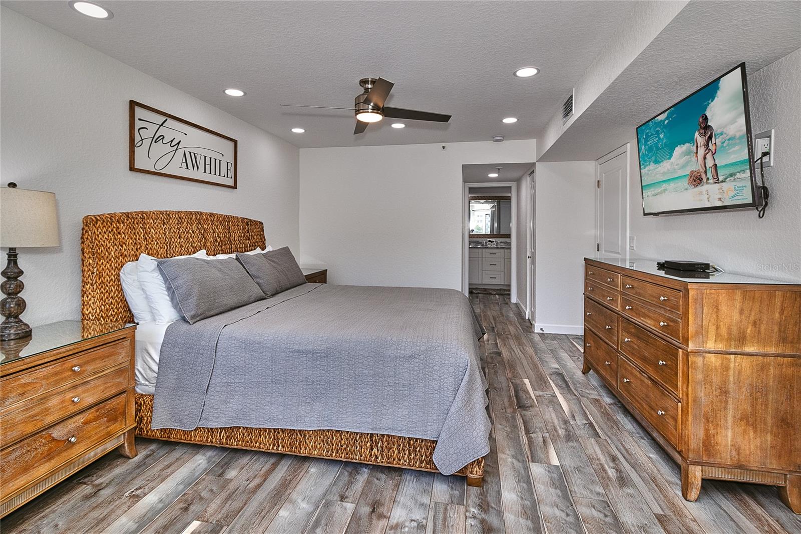 18400 GULF BLVD #1206 — photo 38