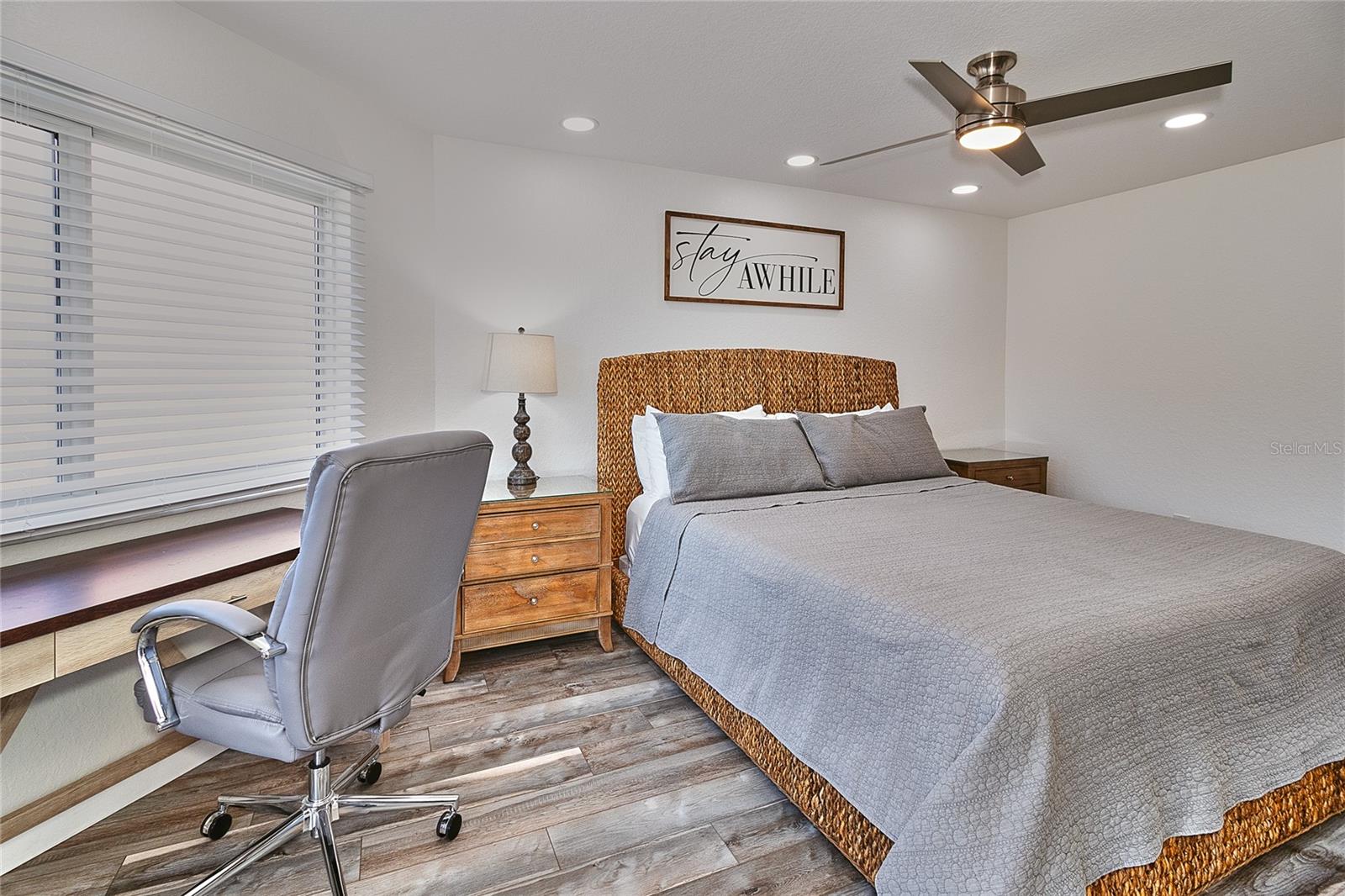 18400 GULF BLVD #1206 — photo 37