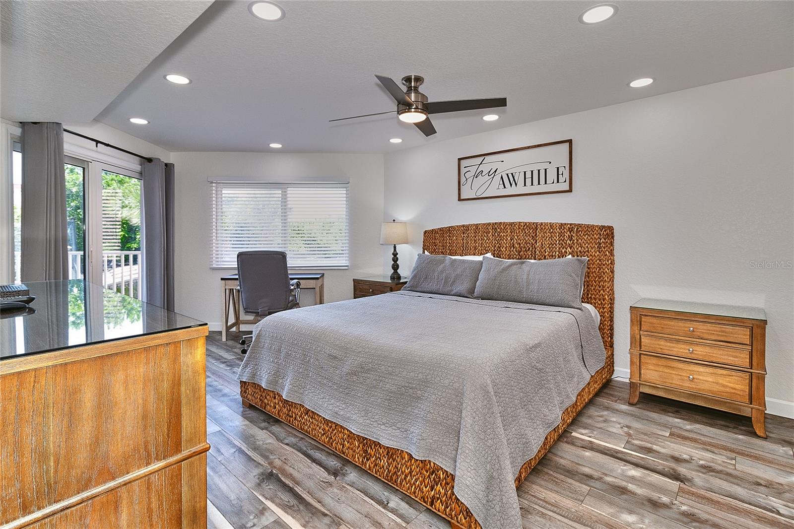 18400 GULF BLVD #1206 — photo 35