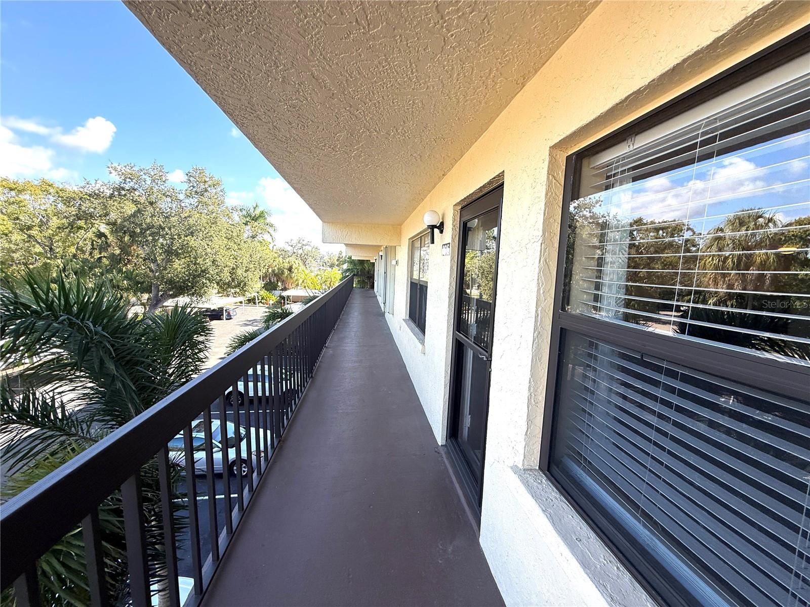 315 30TH AVE W #B305 — photo 29