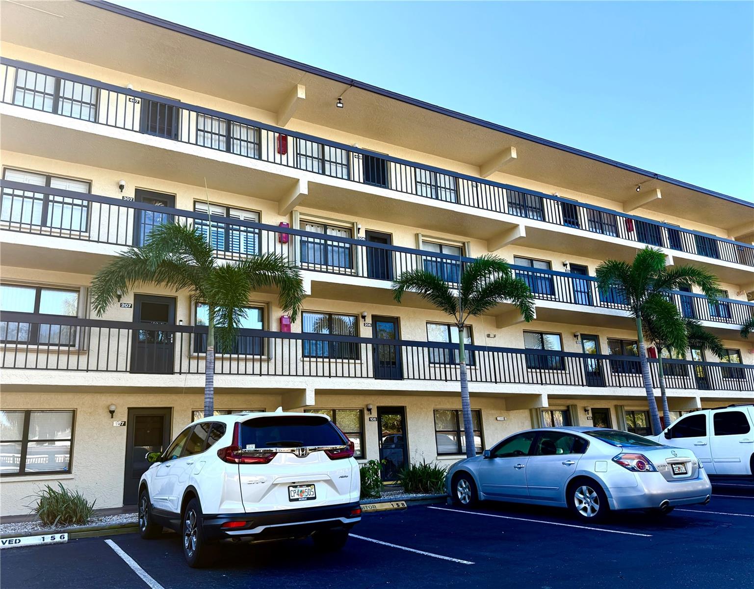 315 30TH AVE W #B305 — photo 31