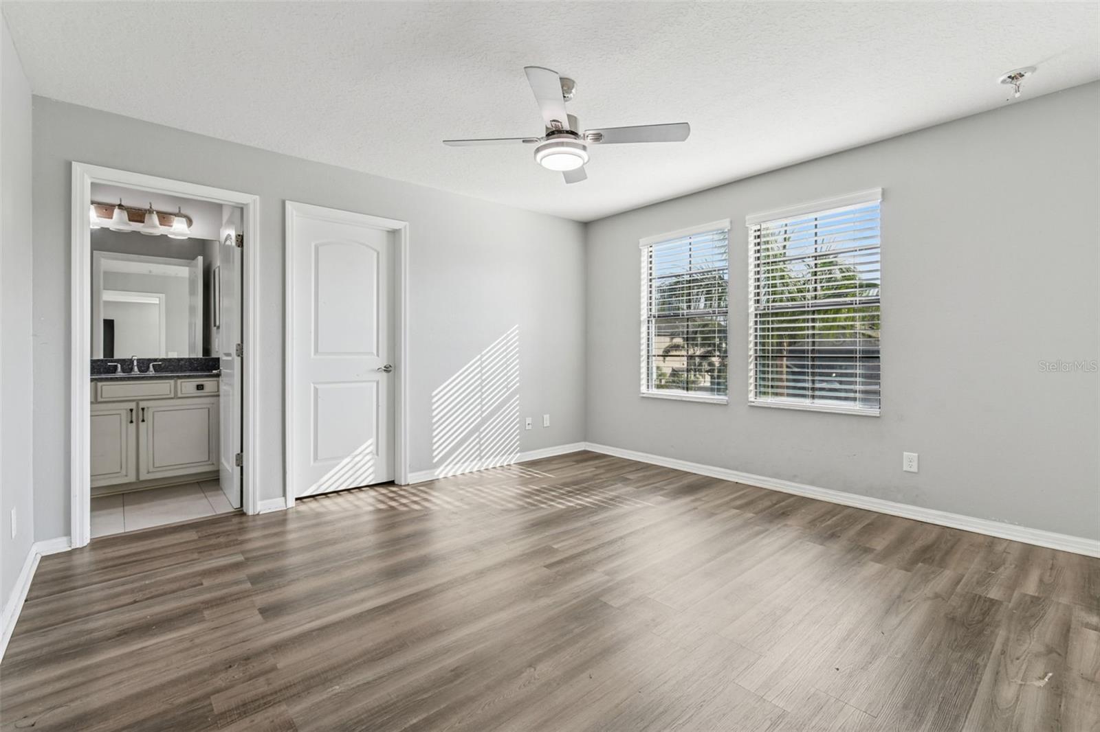 11748 ALBATROSS LN — photo 42