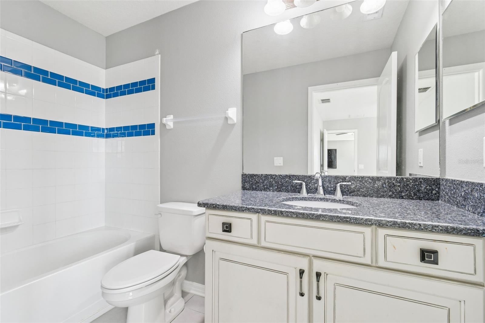 11748 ALBATROSS LN — photo 44