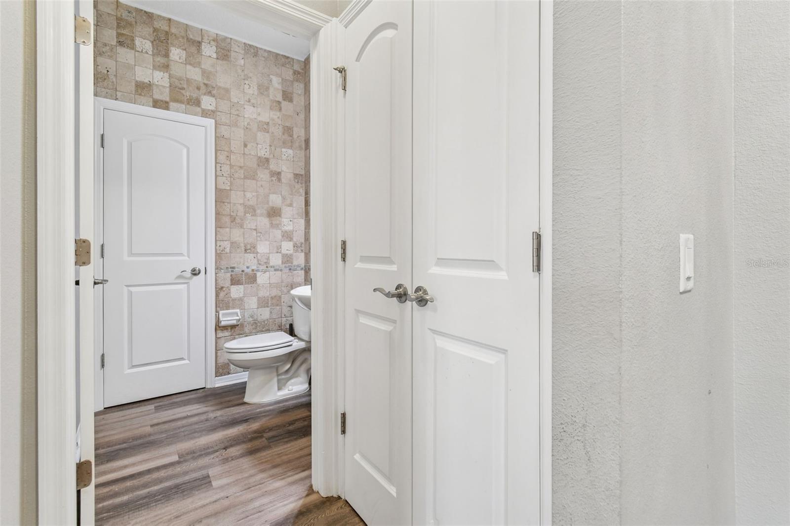 11748 ALBATROSS LN — photo 18