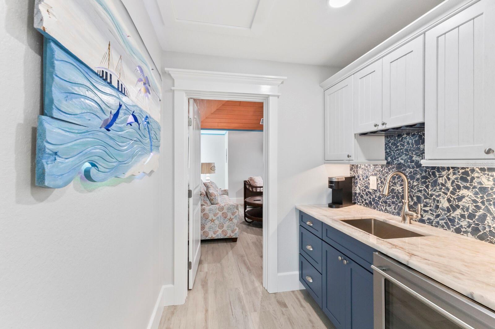 118 MANGROVE AVE — photo 45