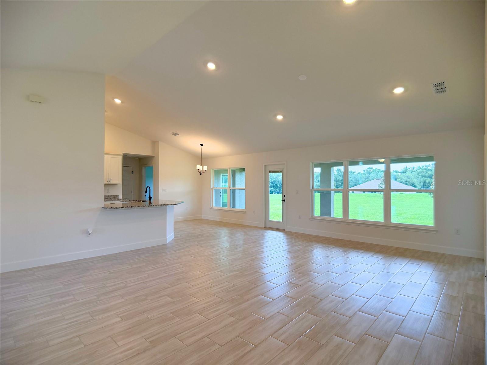 37094 HIDDEN VIEW CIRCLE — photo 23