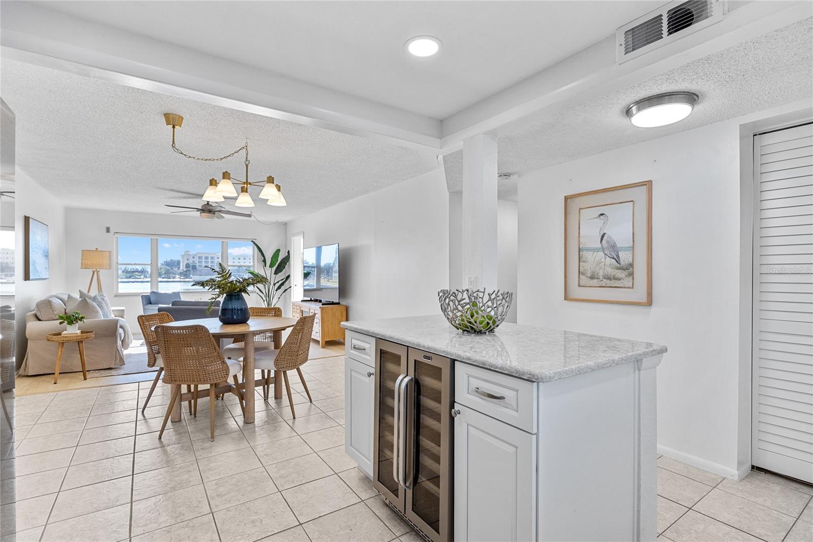 4775 COVE CIR #203 — photo 7