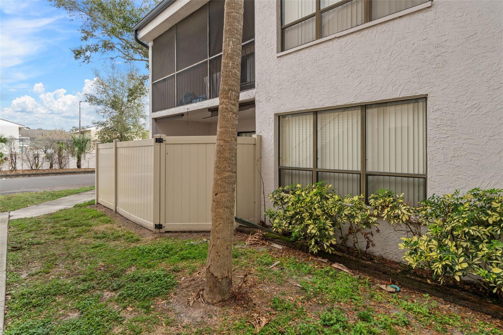 4821 PURITAN CIR #104 — photo 31