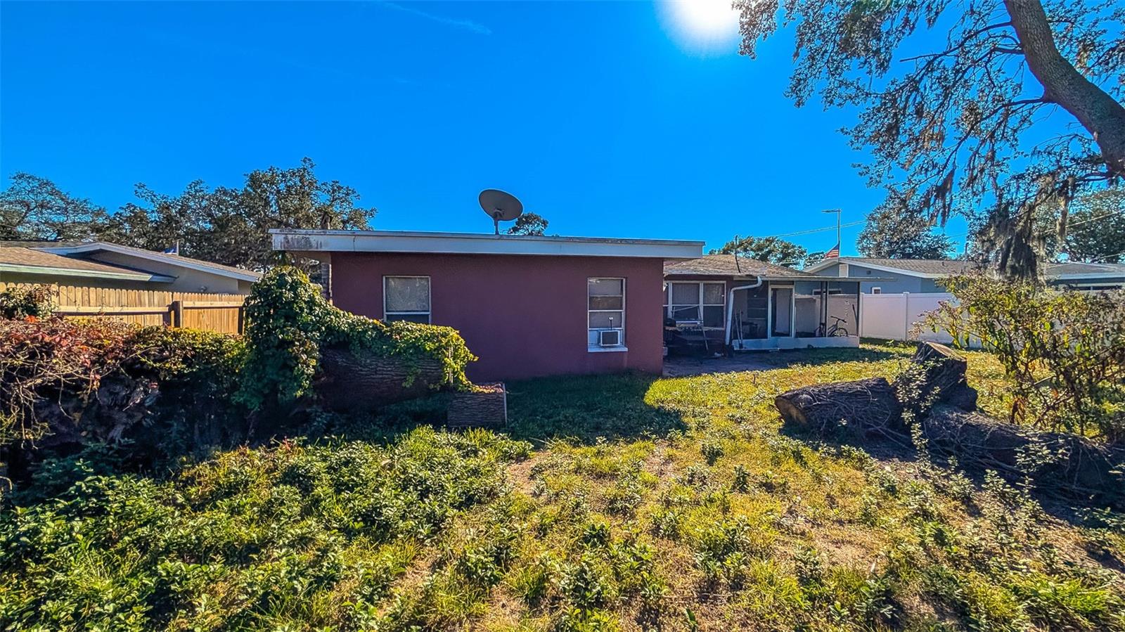 1590 PEACEFUL LN N — photo 21