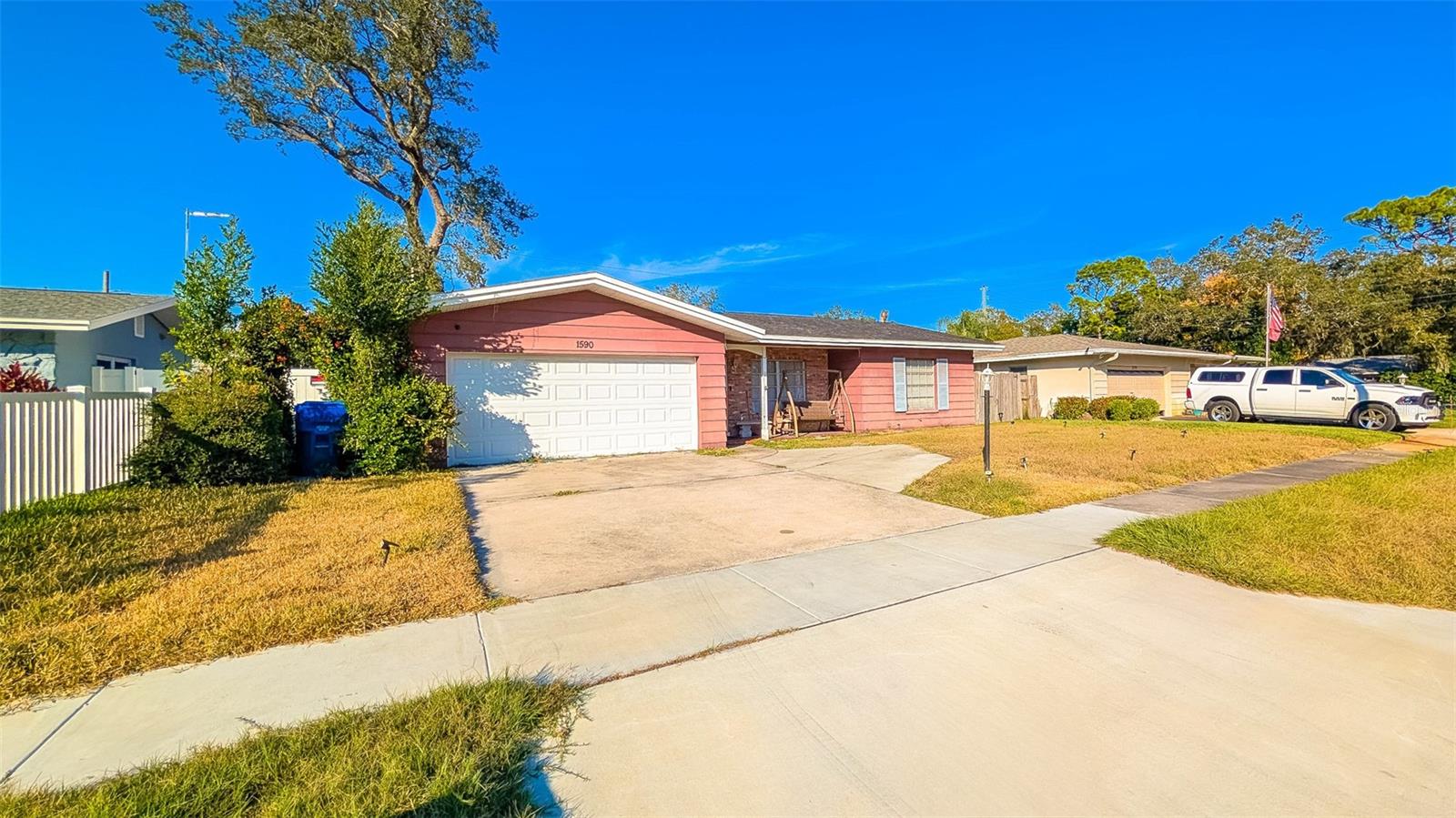 1590 PEACEFUL LN N — photo 37