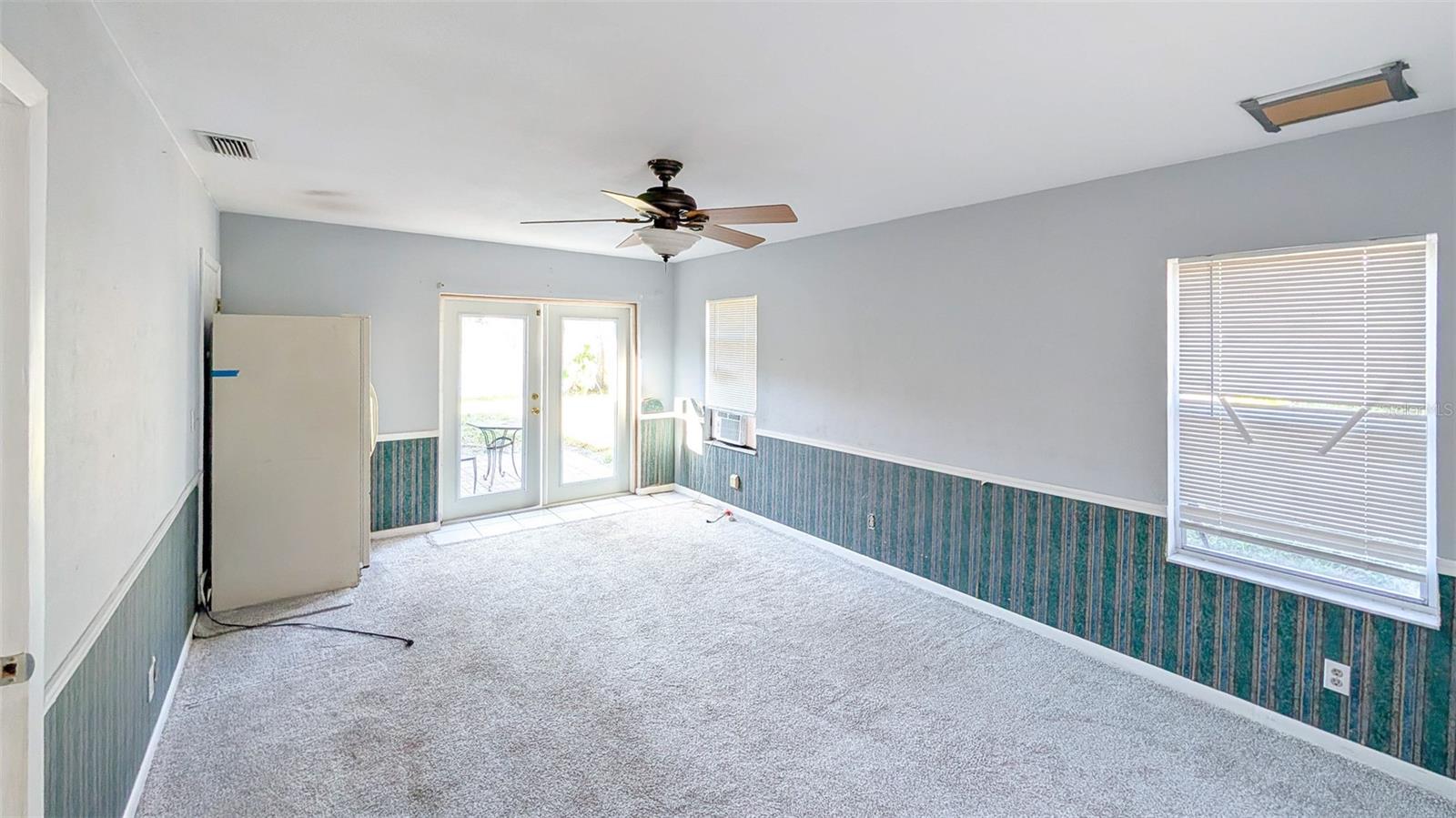 1590 PEACEFUL LN N — photo 16