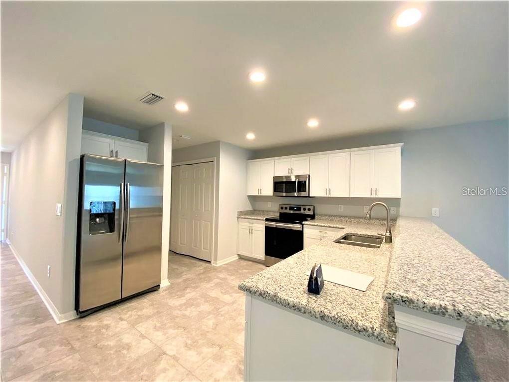 7308 MERLOT SIENNA AVE — photo 2