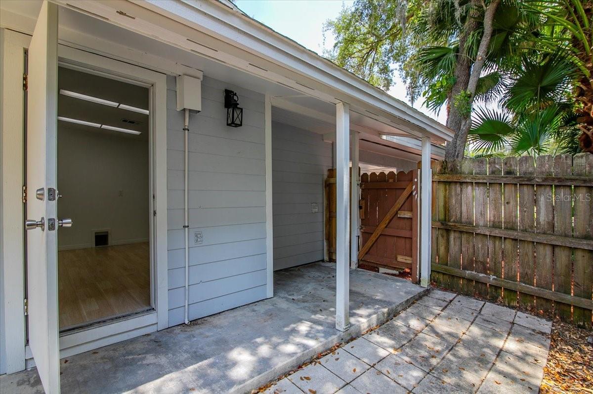 7147 LAGO ST — photo 24