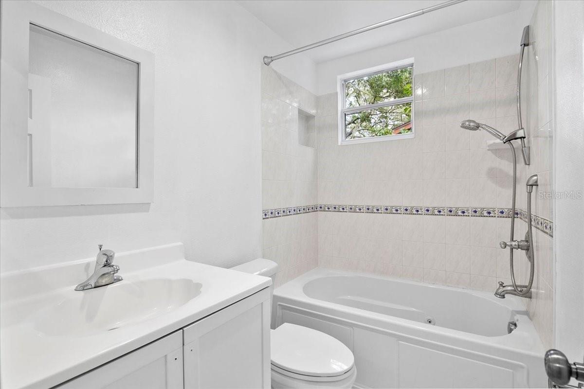 7147 LAGO ST — photo 18