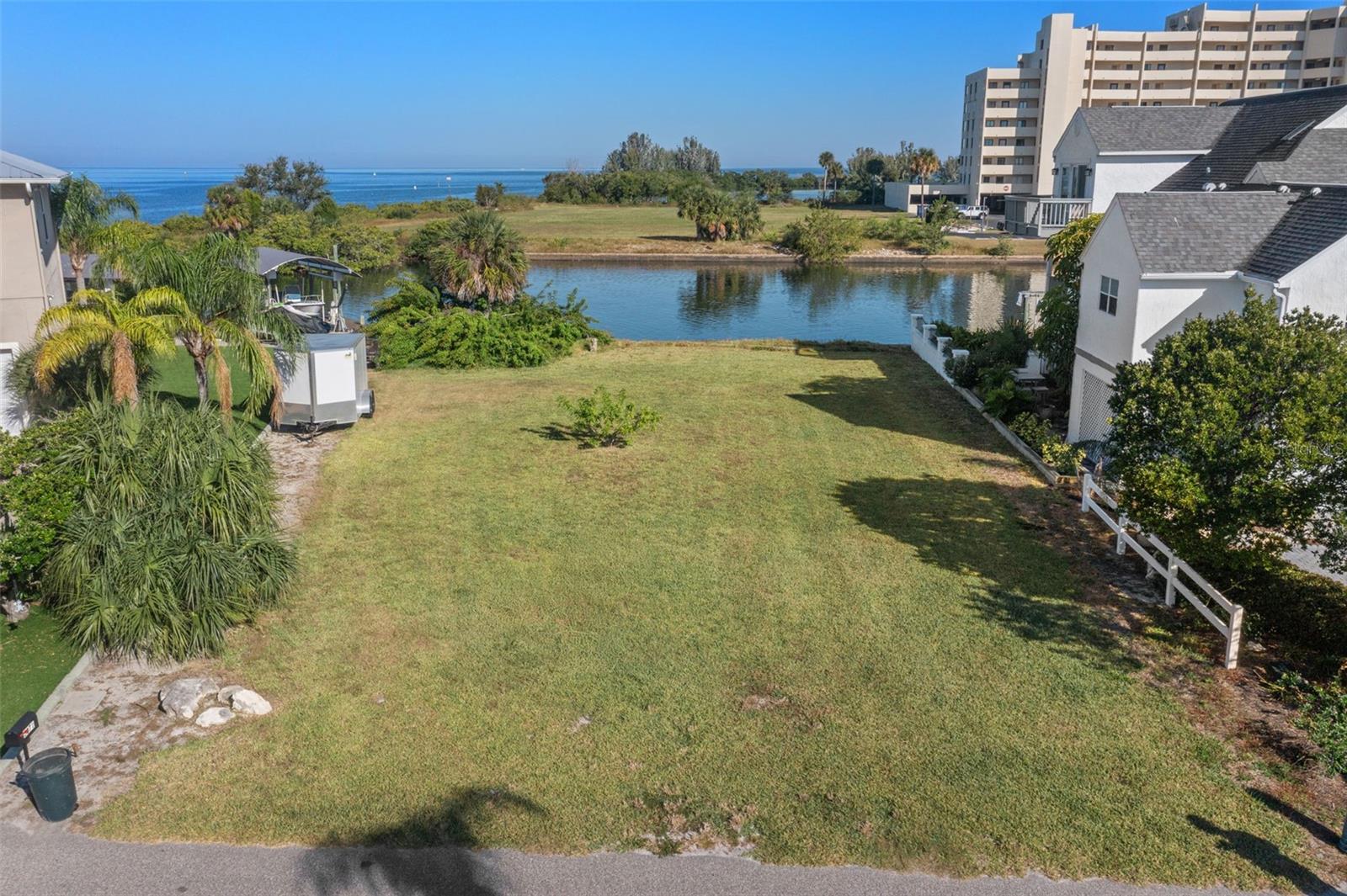 5889 BEVERLY DR — photo 15