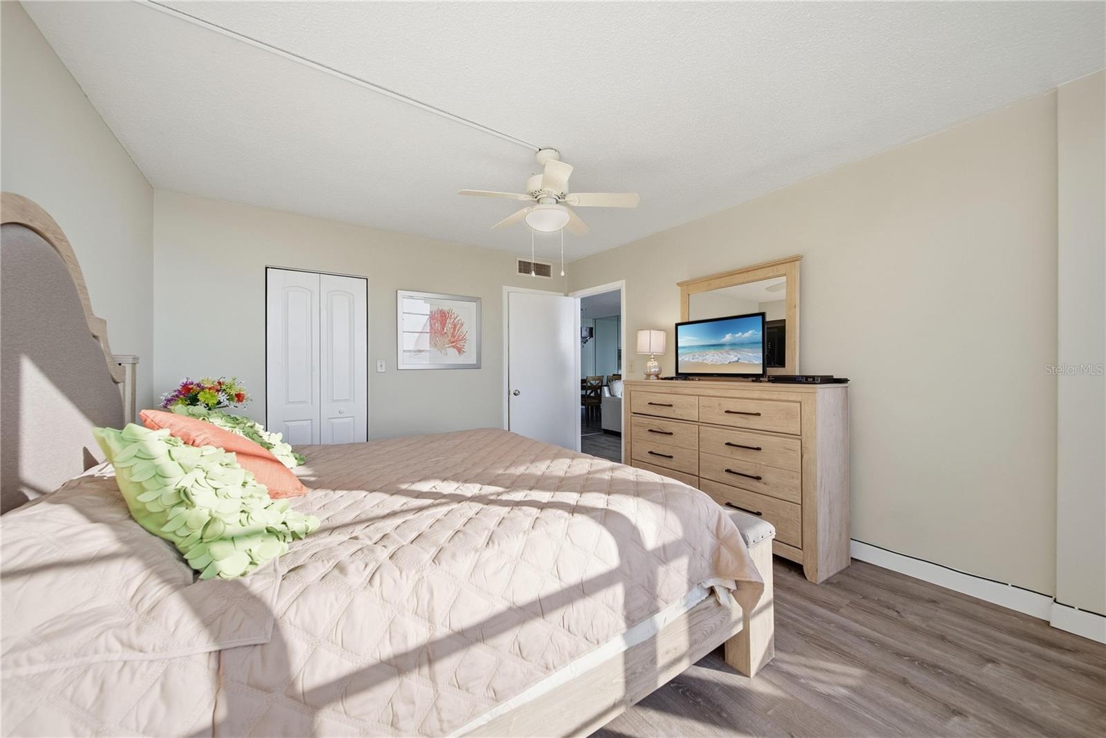 17580 GULF BLVD #302 — photo 17