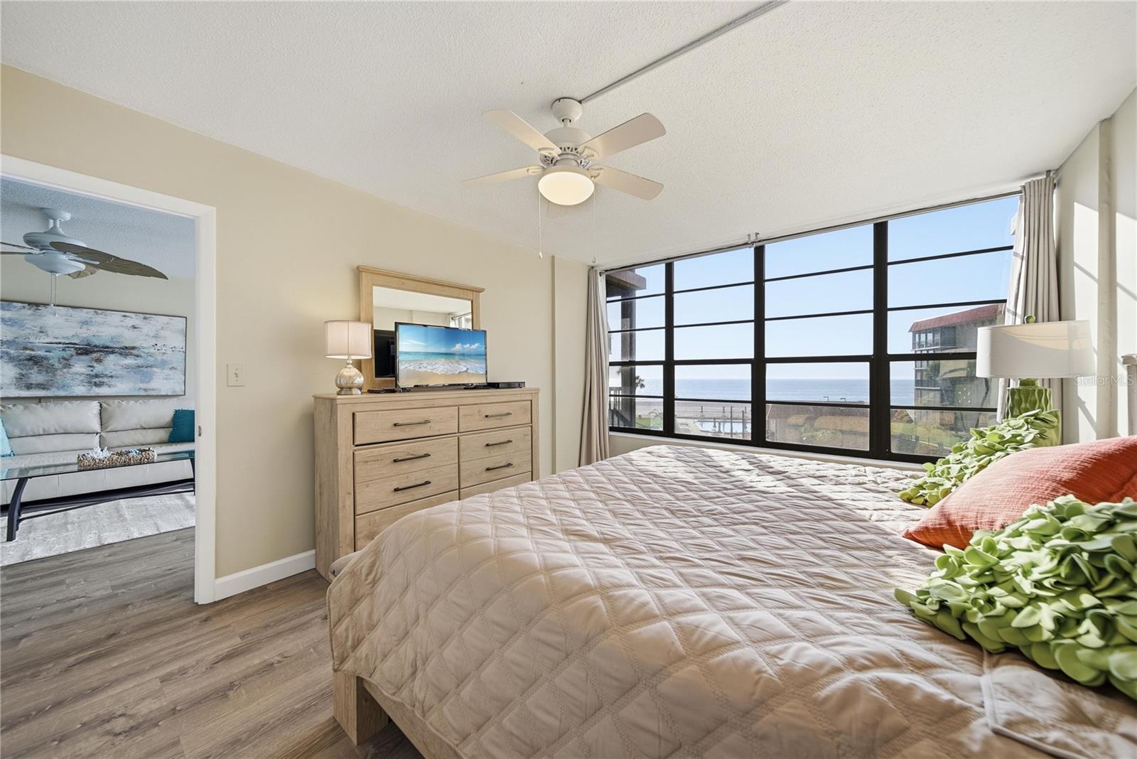 17580 GULF BLVD #302 — photo 16