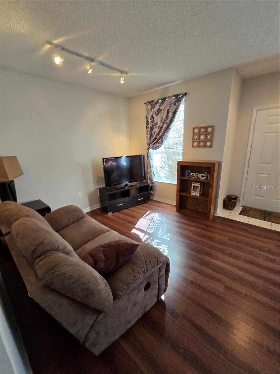 30119 WELLESLEY WAY — photo 10