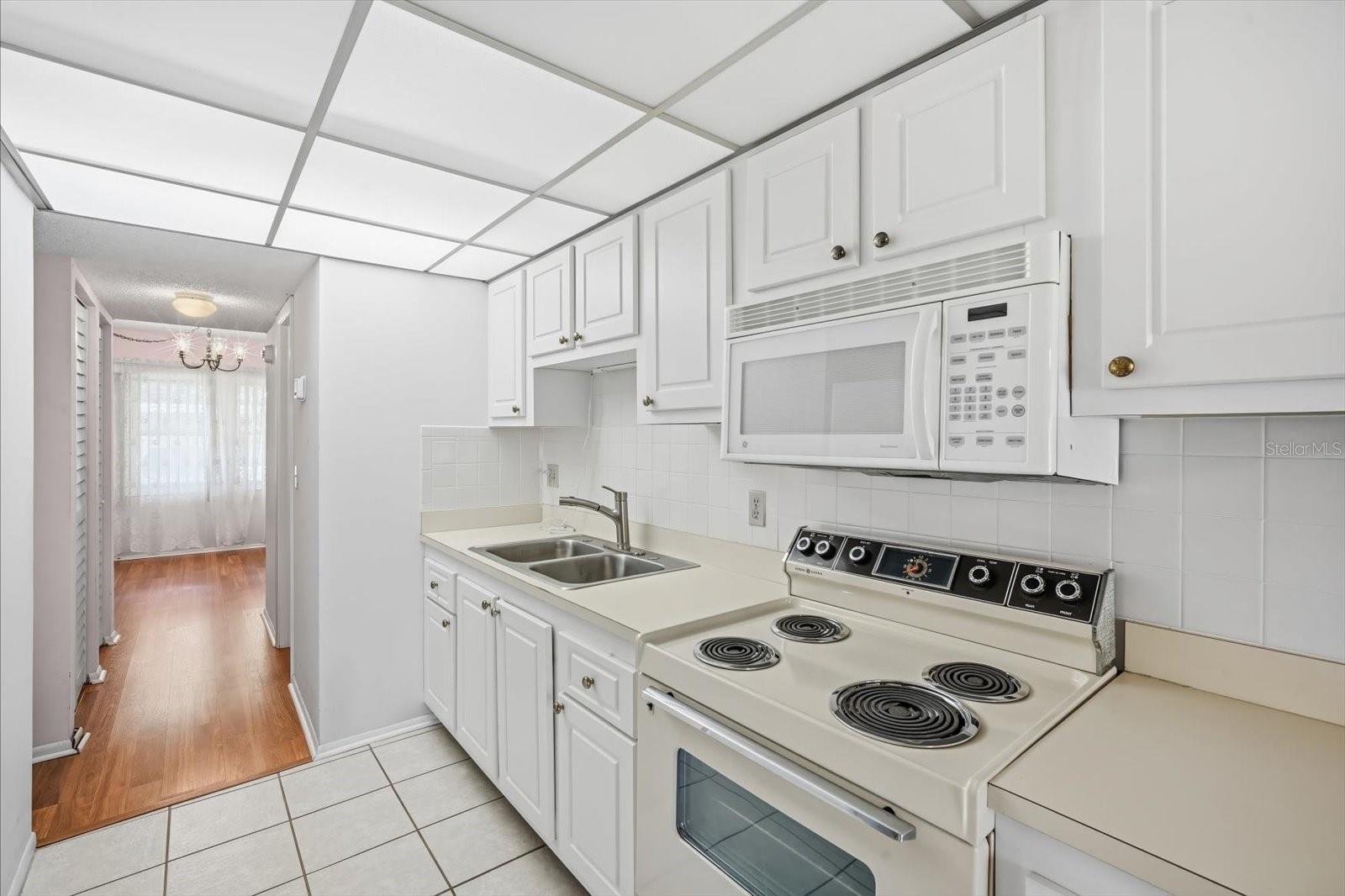 4910 BAY ST NE #105 — photo 8