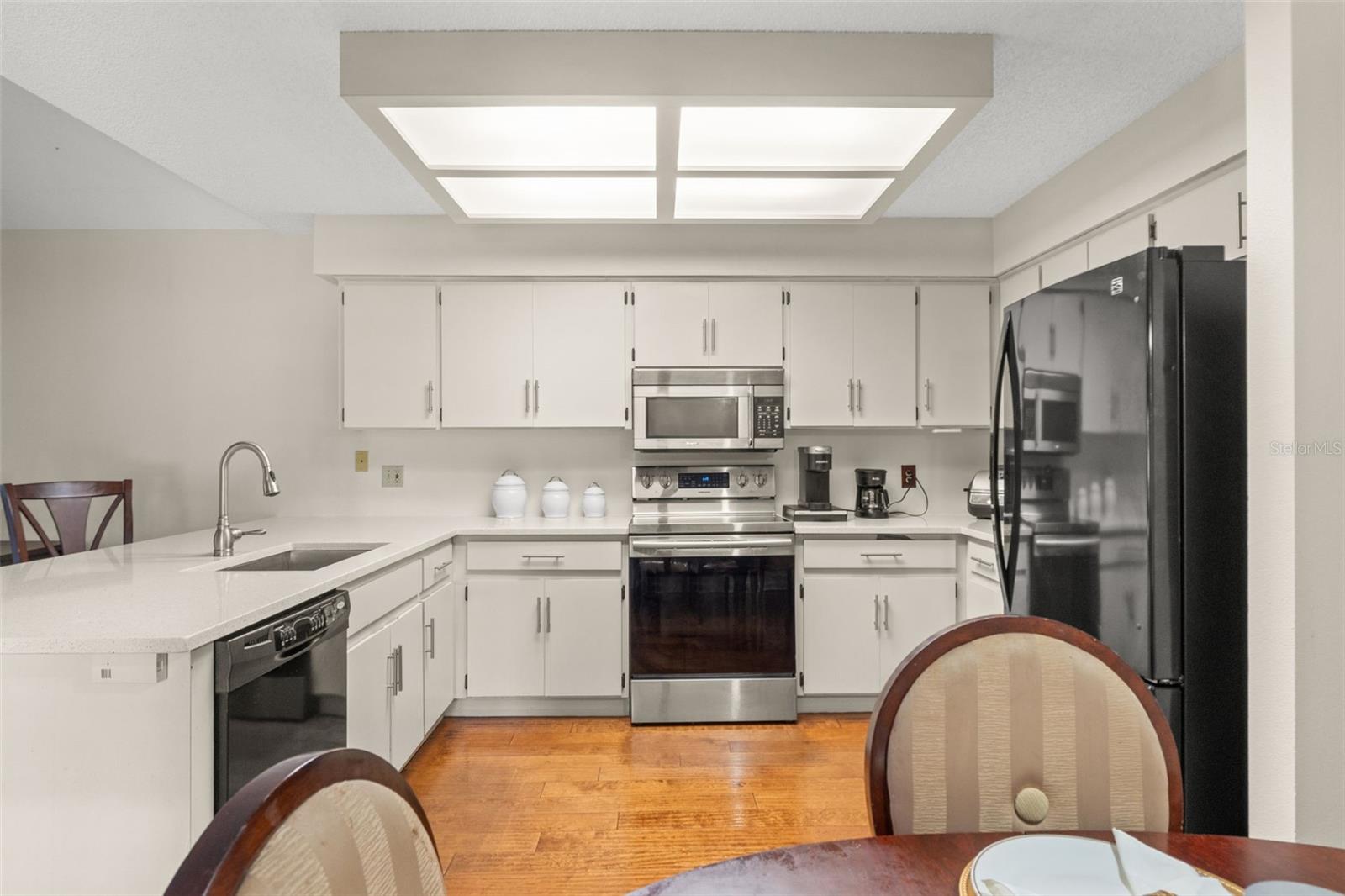 23315 CLUB VILLAS DR — photo 19