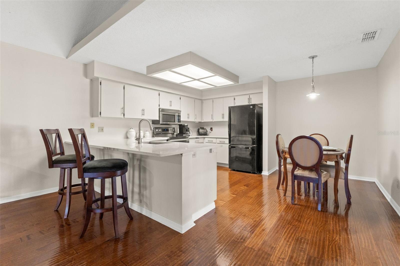 23315 CLUB VILLAS DR — photo 3