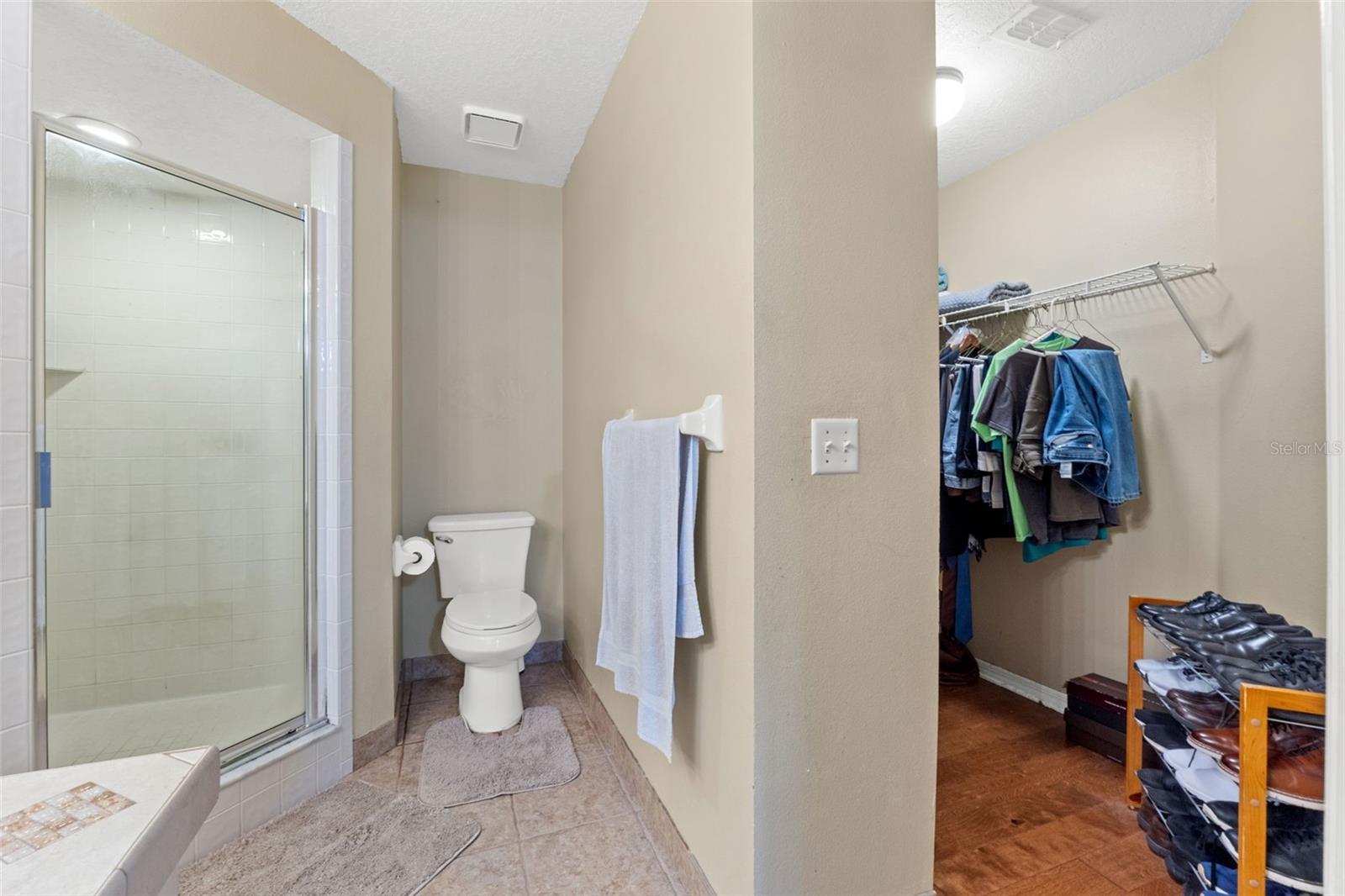 23315 CLUB VILLAS DR — photo 24