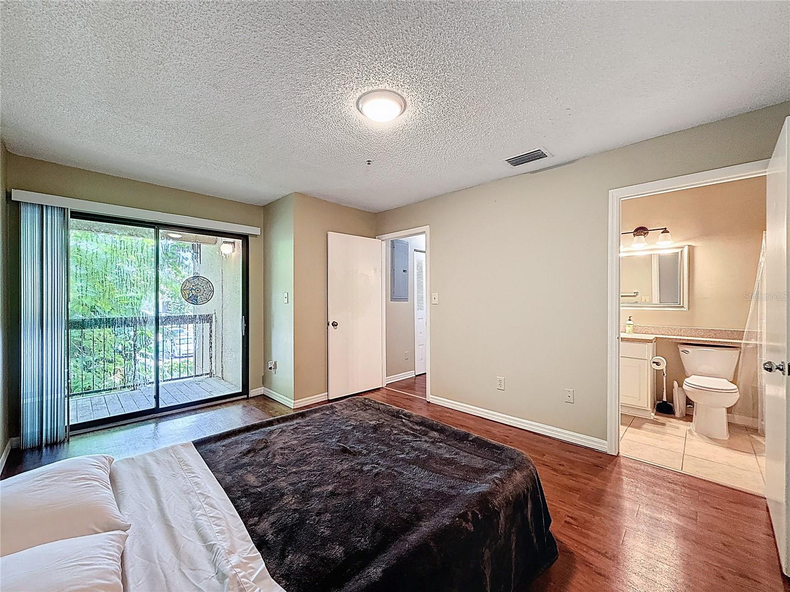 4057 N CROCKERS LAKE BLVD #23 — photo 30
