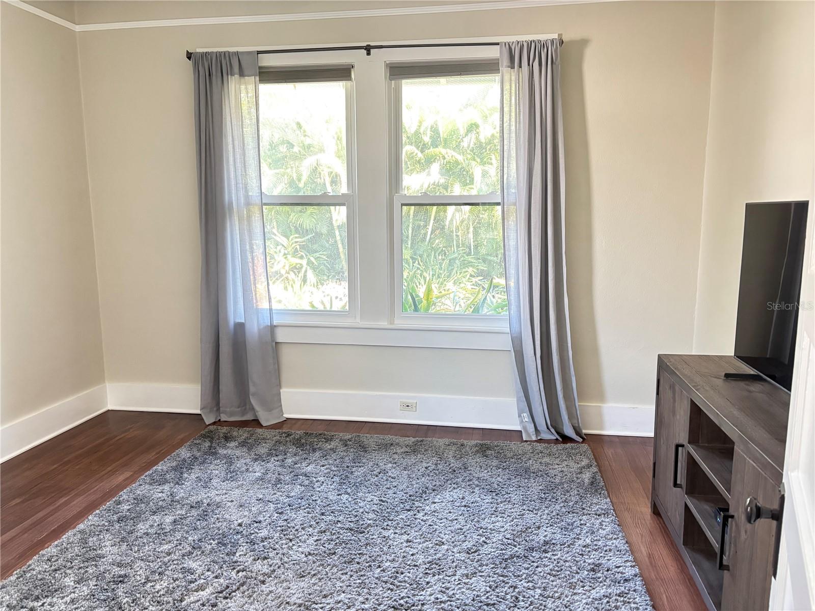 324 JULIA PL — photo 49
