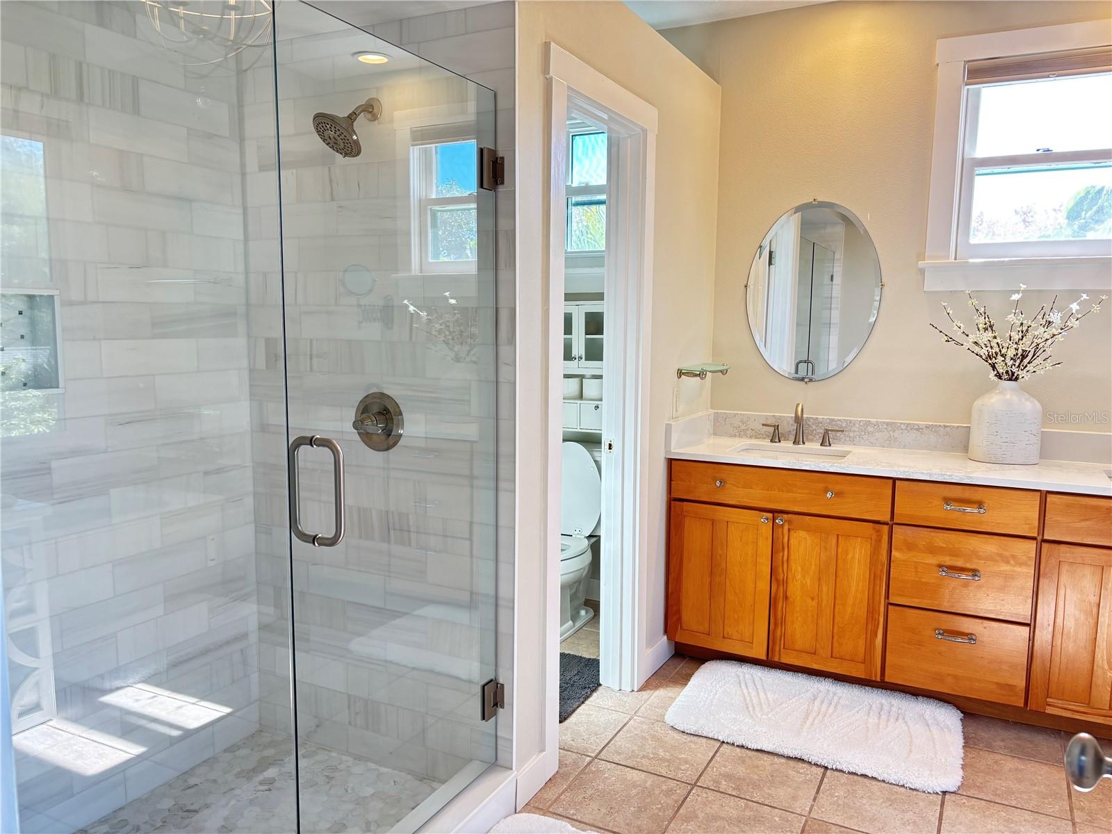 324 JULIA PL — photo 35
