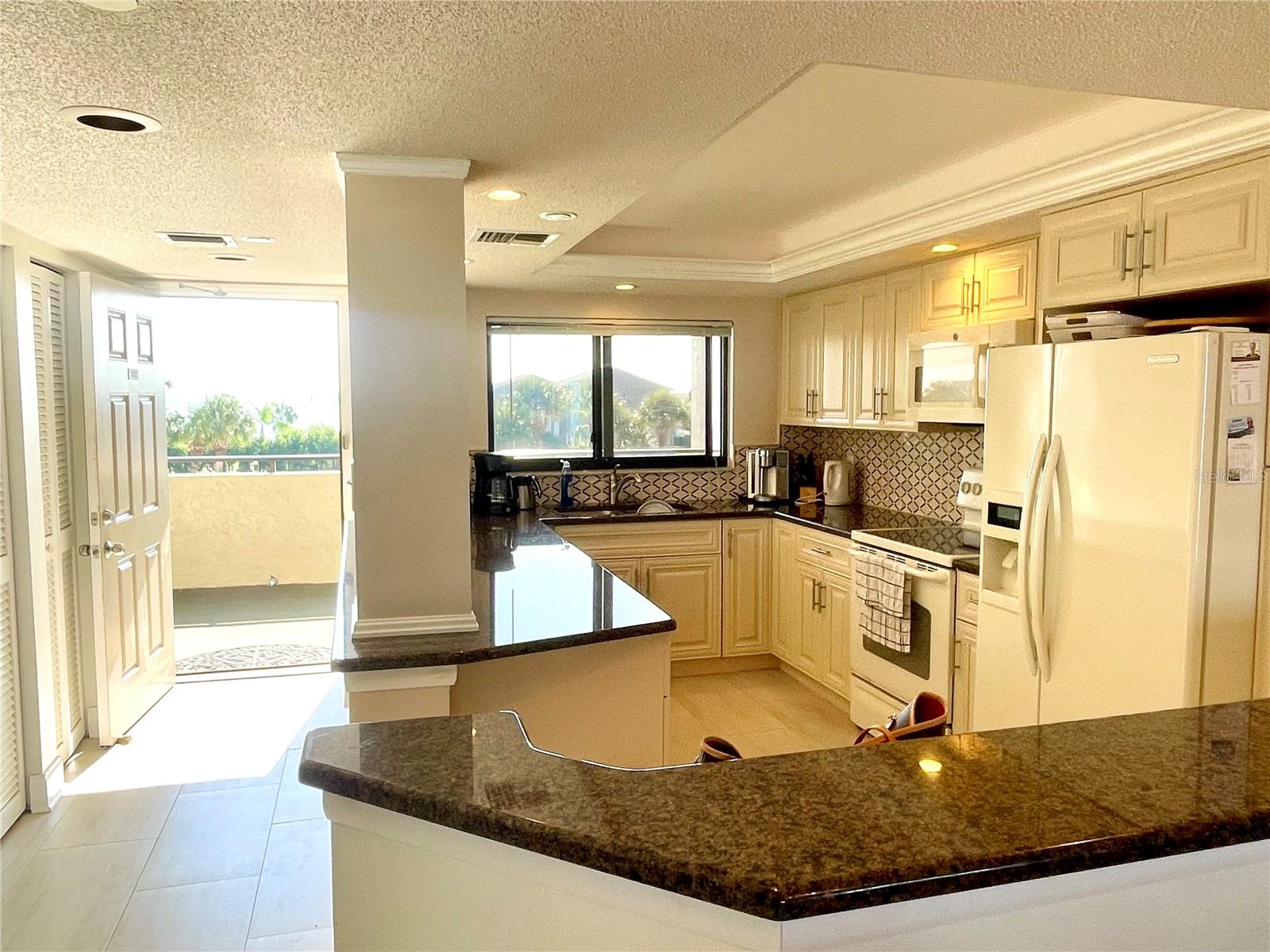 1290 GULF BLVD #302 — photo 3