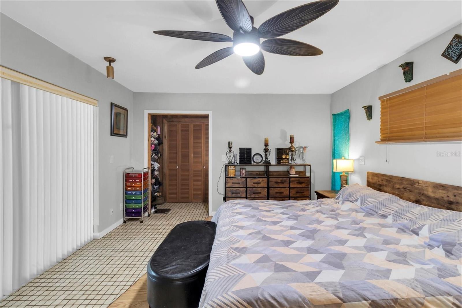 1797 RAINBOW BLVD — photo 15