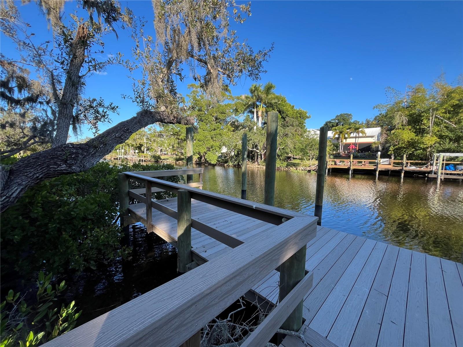 4407 S SHADE AVE — photo 24