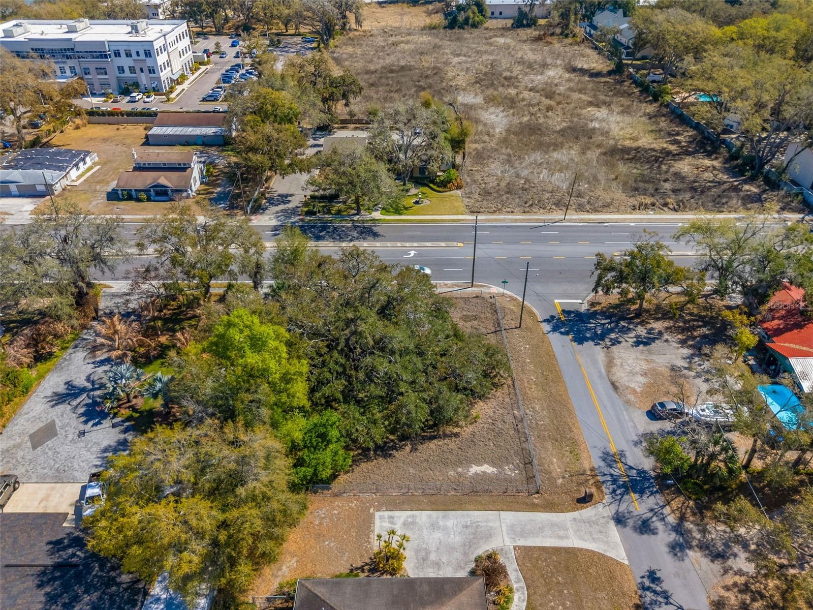 702 WESTWOOD DRIVE — photo 9