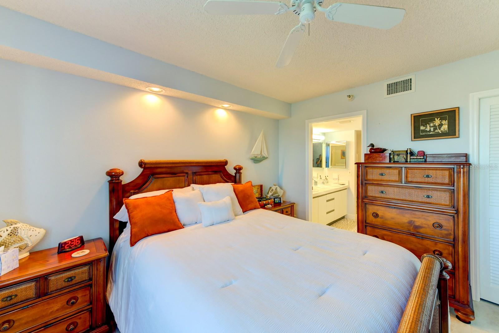 2320 TERRA CEIA BAY BLVD #811 — photo 15
