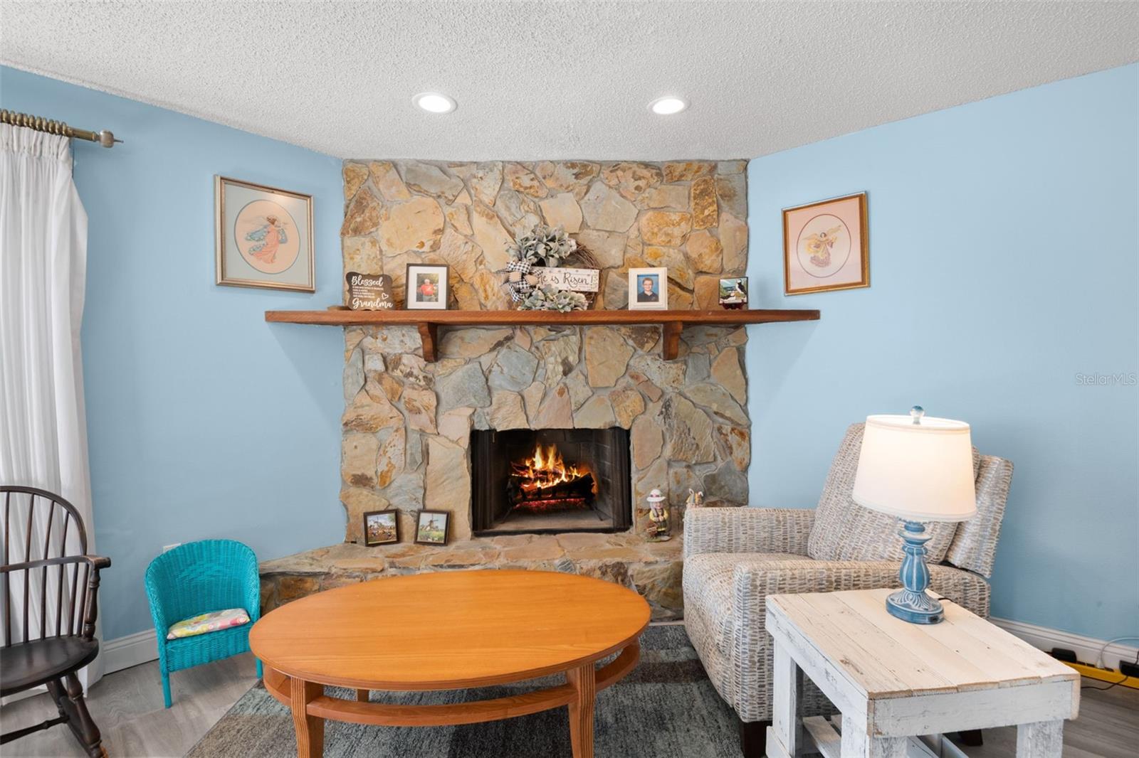110 MEADOWCROSS DR — photo 13