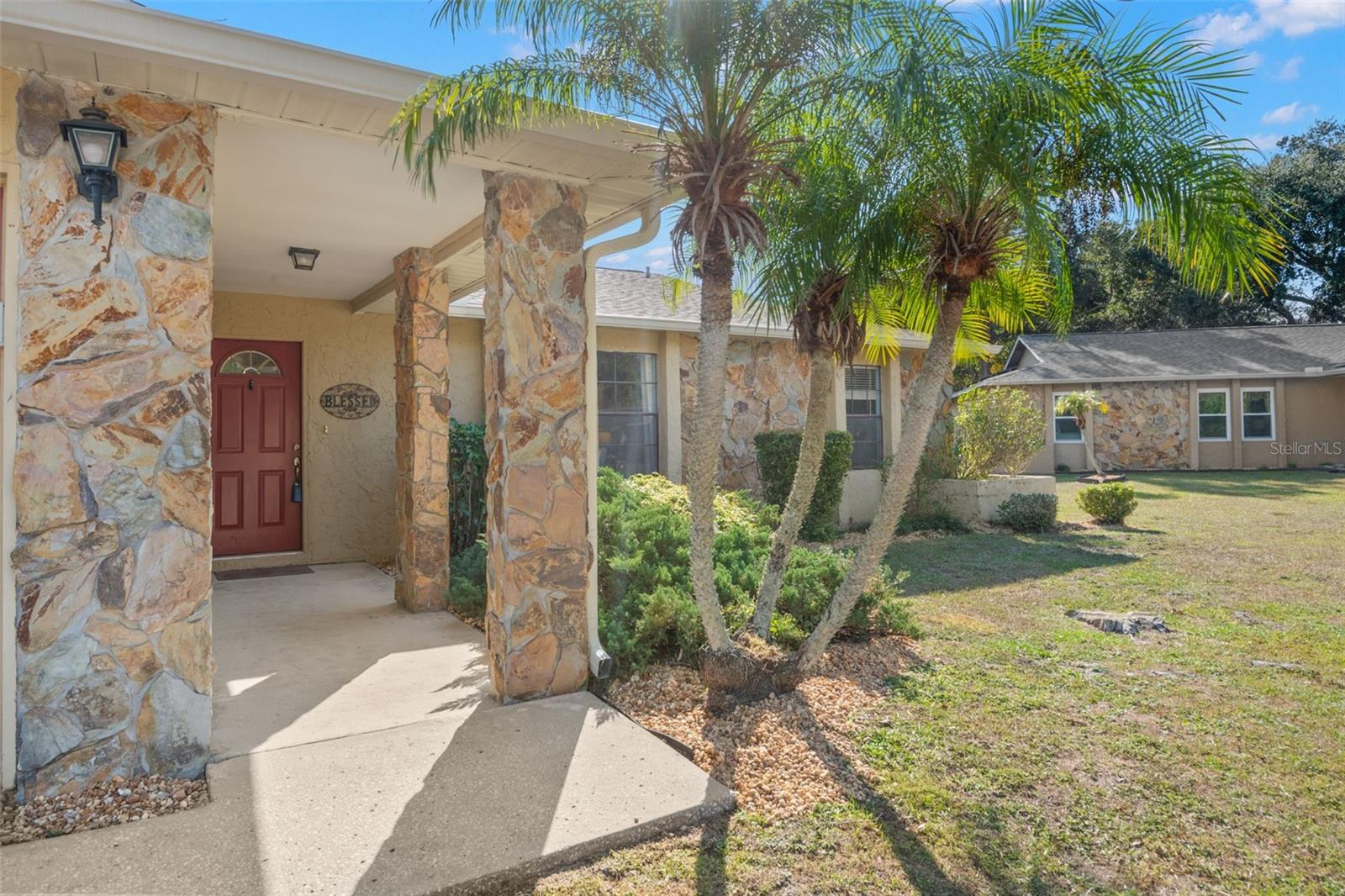110 MEADOWCROSS DR — photo 5