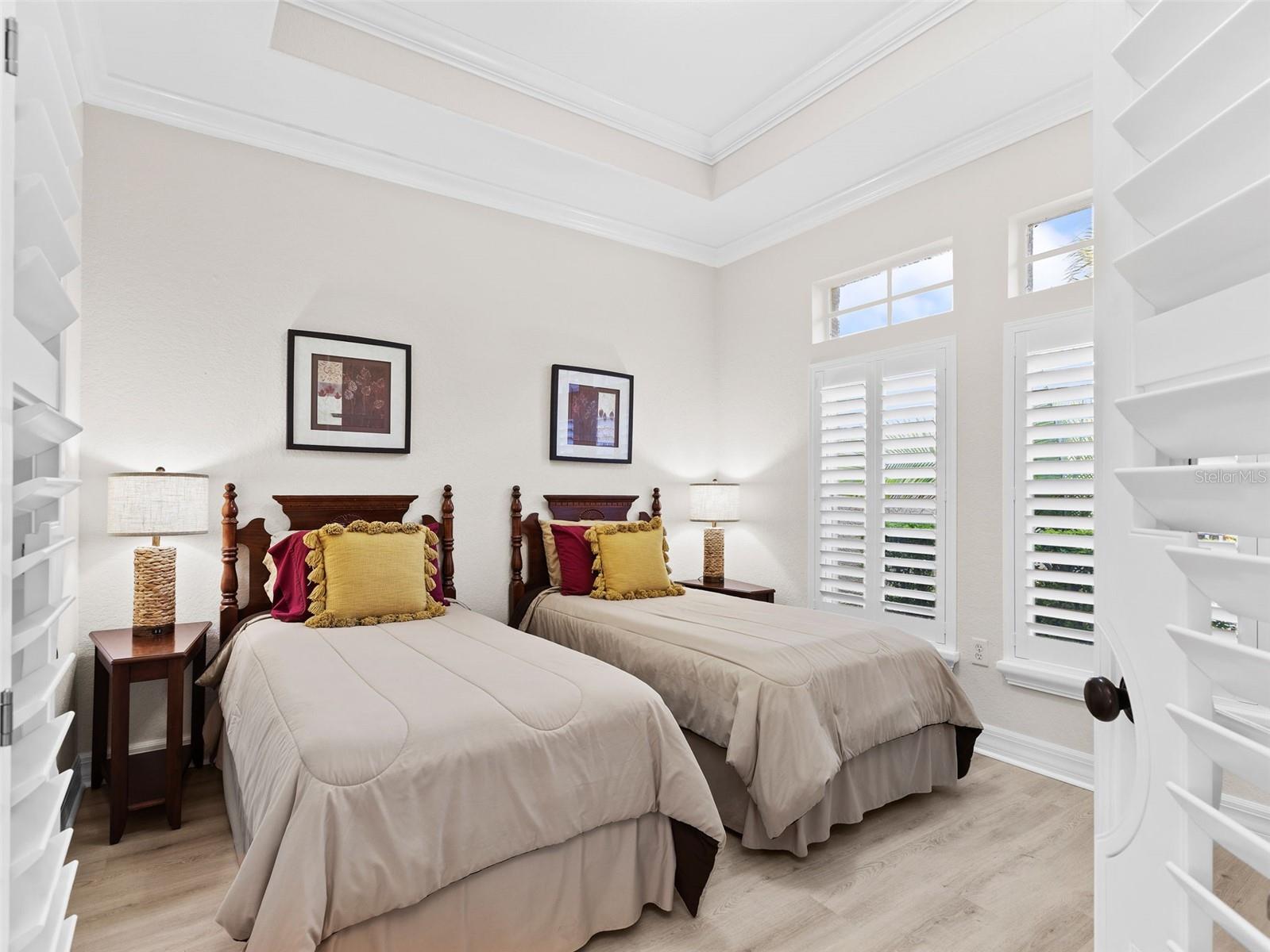 13143 PALMILLA CIR — photo 33