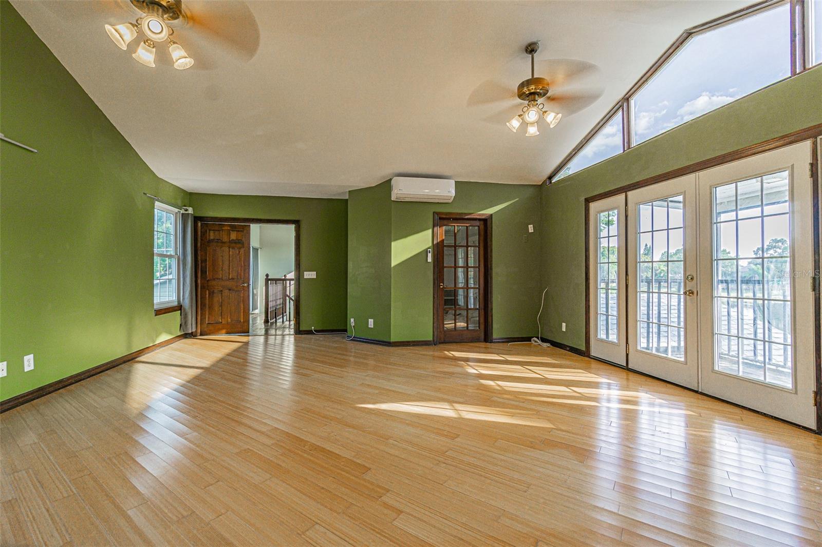 12510 FOREST HILLS DR — photo 16