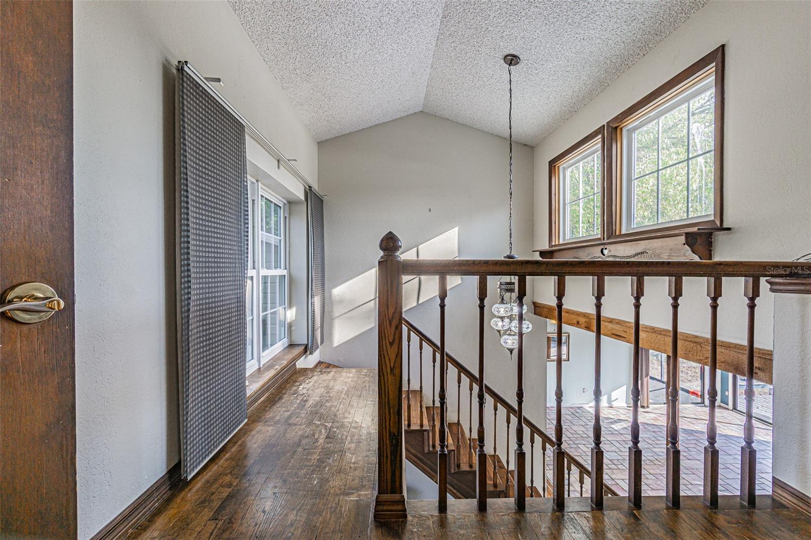 12510 FOREST HILLS DR — photo 13