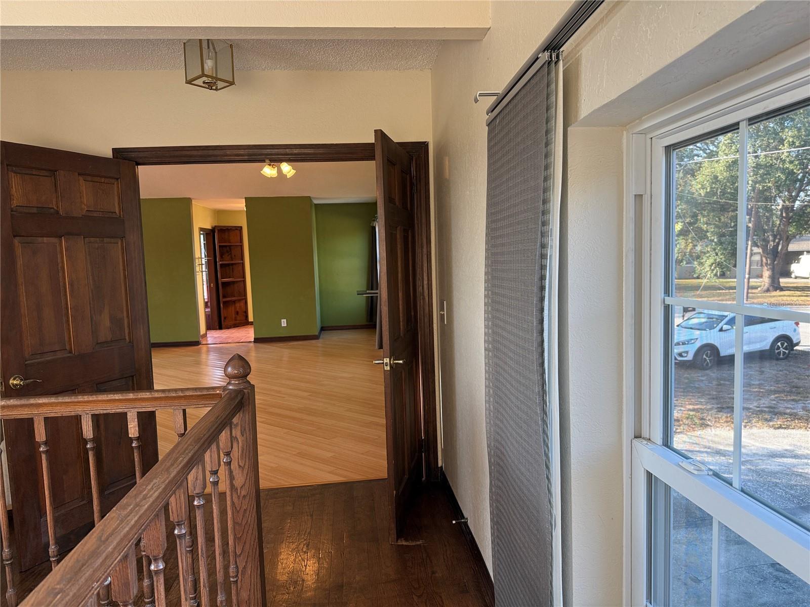 12510 FOREST HILLS DR — photo 37