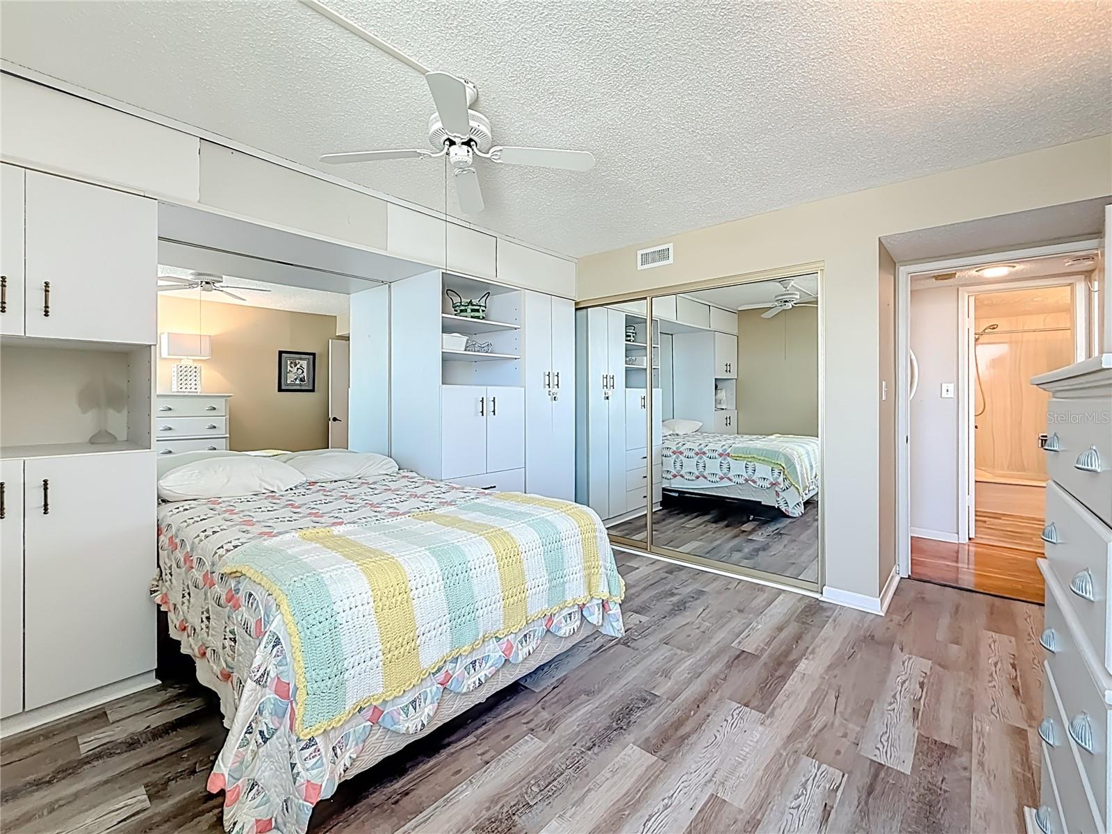 17408 GULF BLVD #1302 — photo 58
