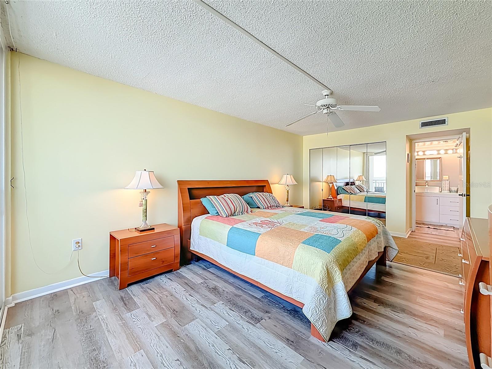 17408 GULF BLVD #1302 — photo 47